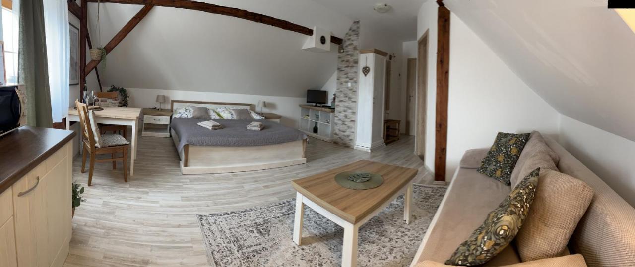 Apartmany Lavander Микулов Екстериор снимка