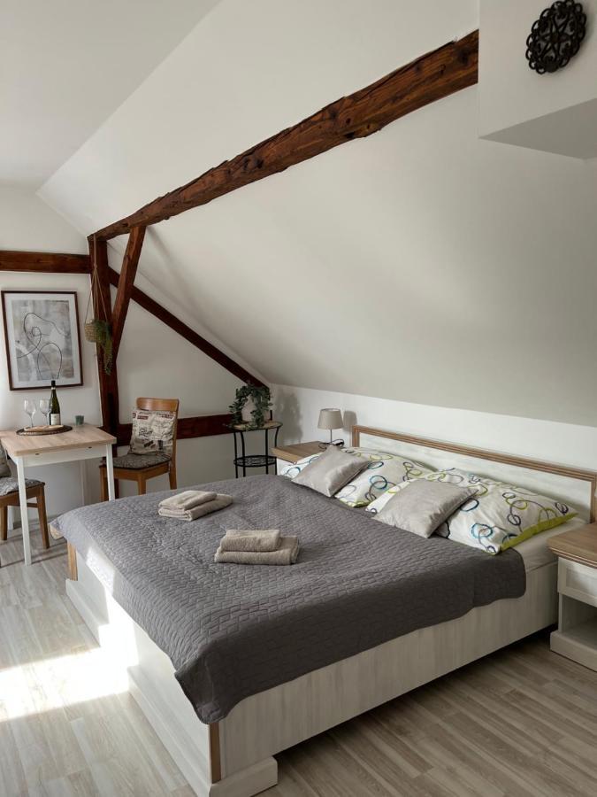 Apartmany Lavander Микулов Екстериор снимка