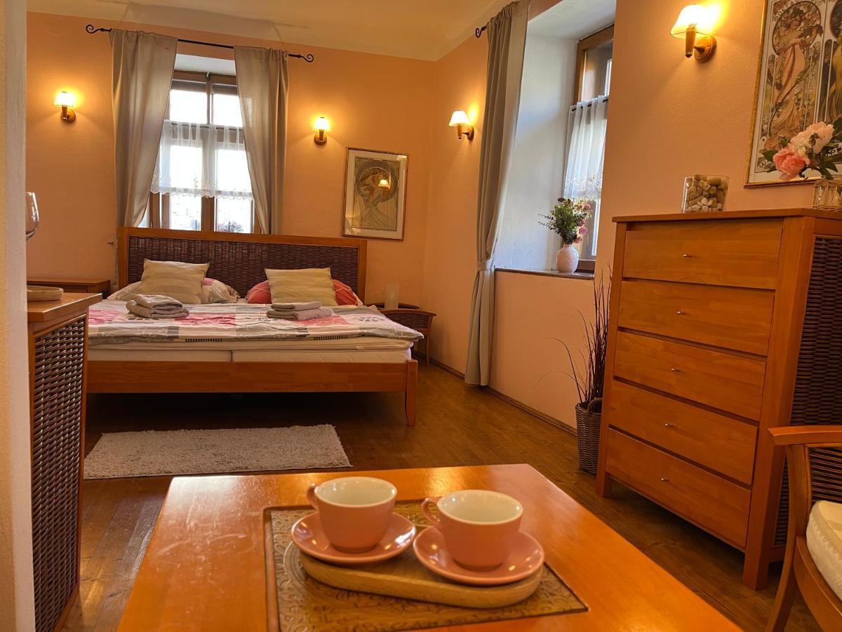 Apartmany Lavander Микулов Екстериор снимка