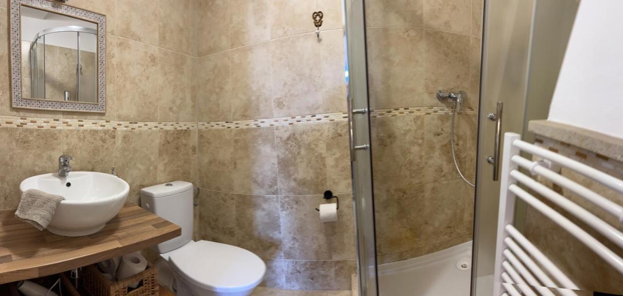Apartmany Lavander Микулов Екстериор снимка