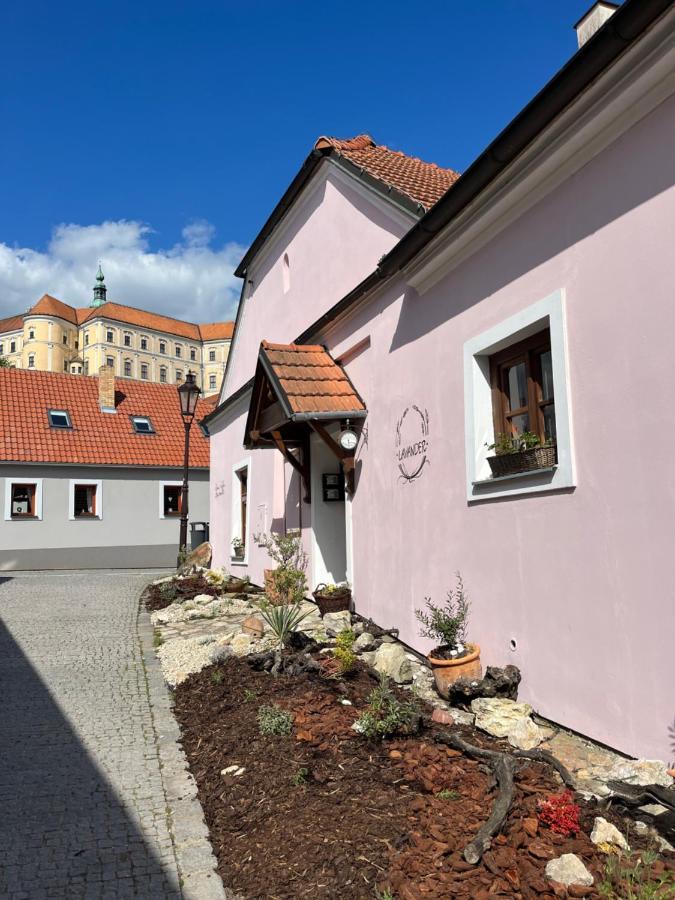 Apartmany Lavander Микулов Екстериор снимка