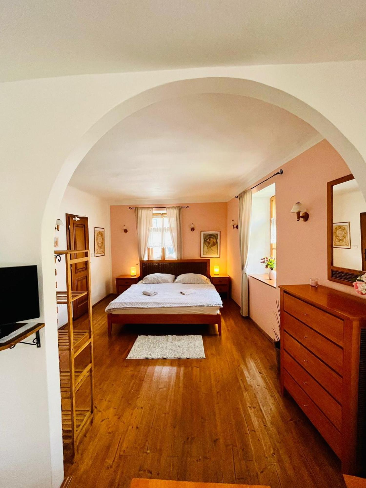 Apartmany Lavander Микулов Екстериор снимка
